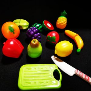 Velcro Fruit Cutting Set